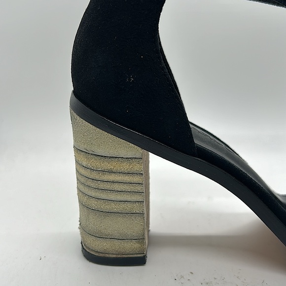 Bernardo Stylish Hayden Black Suede Ankle Strap Block Heel Shoes *Size 6.5* 🌺🌺 - Picture 5 of 7